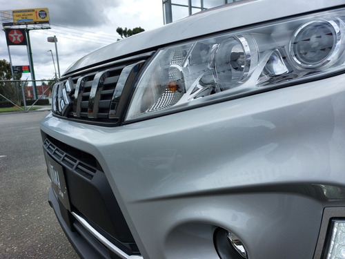 Imagen 22 de 25 de Suzuki Vitara 4x2 Automática