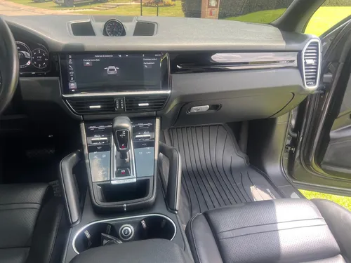 Porsche Cayenne 3.0