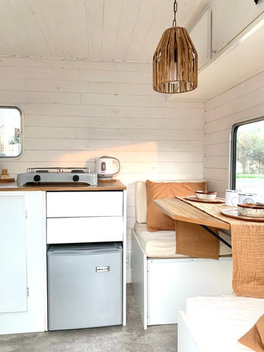 Imagen 6 de 15 de Modelo De Machimbre Medida 3,50 Mts Casa Rodante Amanecer