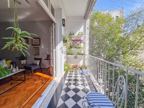 Imagen 5 de 27 de Departamento En Venta De 6 Ambientes , Muy Luminoso Y Tranquilo, Totalmente Reciclado! En Edificio Histórico Patrimonio De La Cuidad. Recoleta