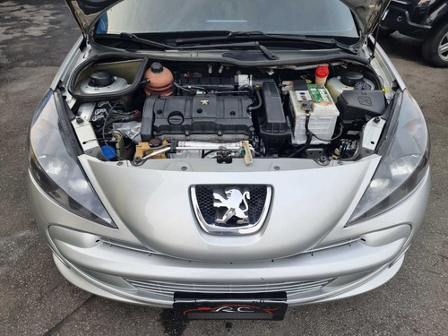 Imagem 13 de 14 de Peugeot 207 Hatch Quicksilver 1.6 Flex Completo 2012
