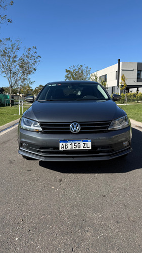 Volkswagen Vento 1.4 Highline 150cv