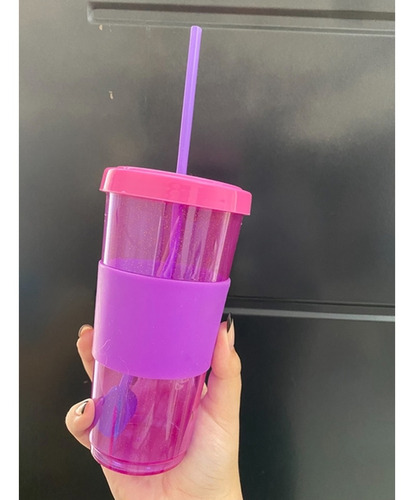 Imagen 7 de 10 de Vaso Termico Plastico Stark Glitter Kuchen