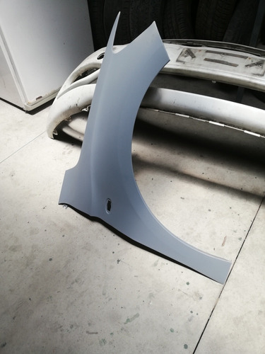 Imagen 3 de 4 de Guardabarro Derecho Citroen C-elysee 2018