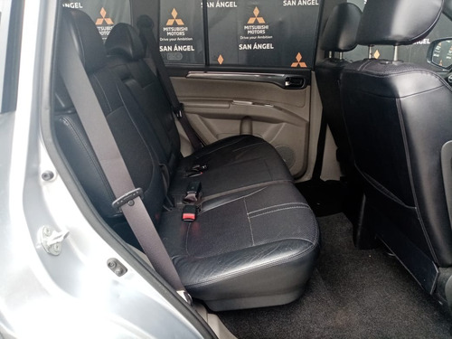 Imagen 11 de 14 de Mitsubishi Montero Limited 4x2 2015