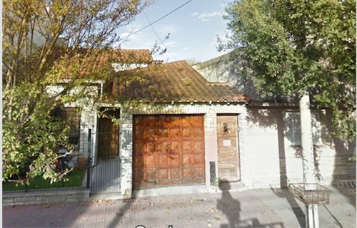 Venta O Permuta Ph Al Fondo A Reciclar O Construir.