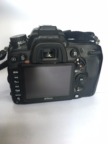 Nikon D7000 + Lentes 18-105mm E 18-200mm