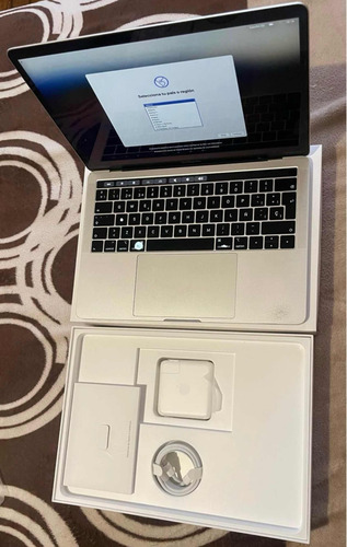 Macbook Pro 13 Touch Bar (Usado)