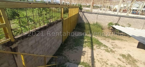 Imagen 29 de 30 de Galpones En Venta Zona Industrial Ii Barquisiimeto, Lara _ Cod:22.8592 / Monica E. Carrasquel 0424/556.57.59#