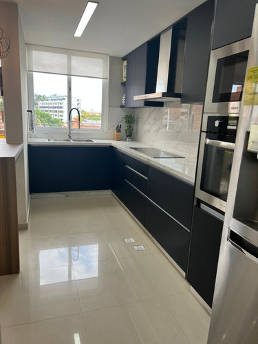 Imagen 6 de 19 de En Venta Apartamento En El Conjunto Residencial Playa Guaica, Lecheria. Y.p