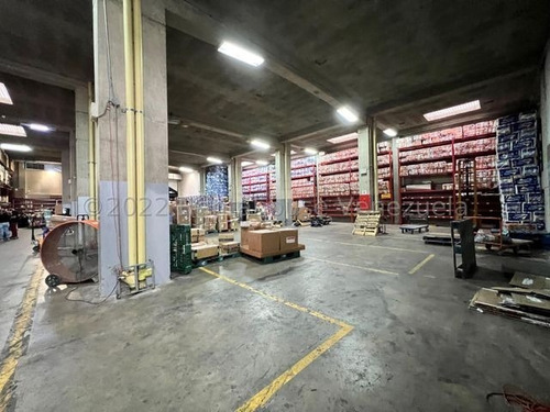 Imagen 28 de 30 de Venta De Estupendo Edificio En Prado De María / Gc 22-28408