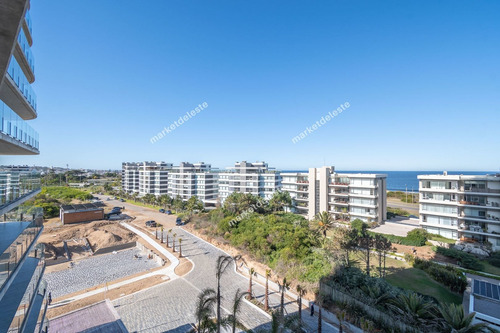 Surfside - 3 Suite + Den