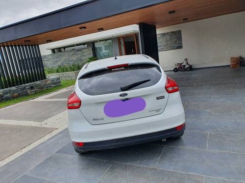 Ford Focus Titanium