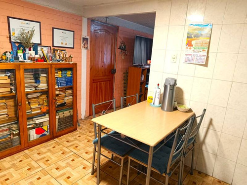 Se Vende Casa 3d 1b Y 2 Est, San Bernardo