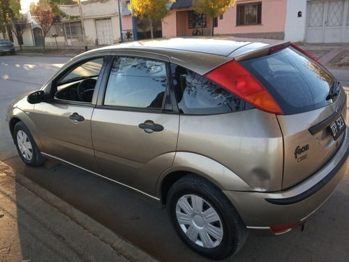 Ford Focus 1.6 One Ambiente Mp3 2009