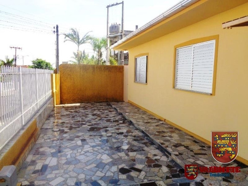 Imagem 2 de 15 de Casa - Abraao - Ref: 691 - V-691