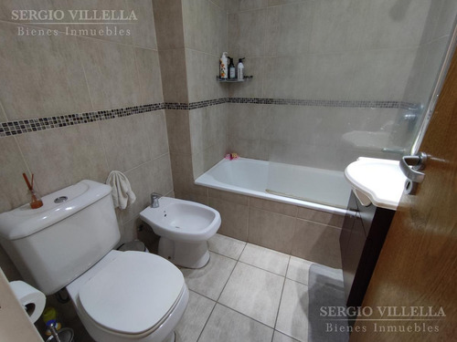Imagen 14 de 18 de San Juan Y Oroño - Departamento De Un Dormitorio Con Cochera - Rosario.