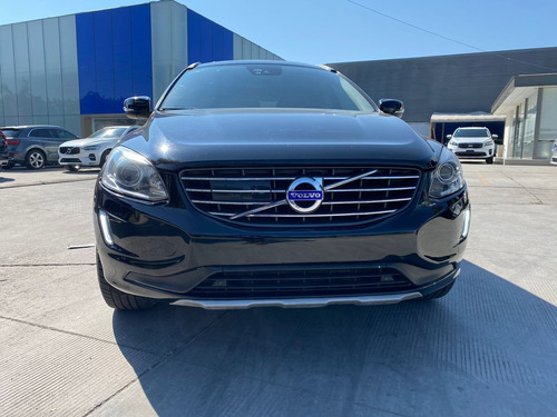 Imagen 13 de 15 de Volvo Xc60 2015 2.0 T5 Inspiration At