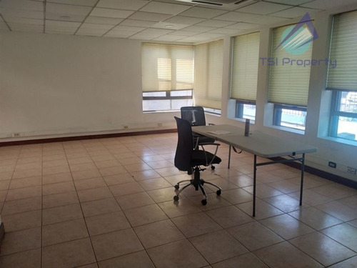Imagen 19 de 27 de Industrial 1.475 Mt2 En Arriendo En Recoleta