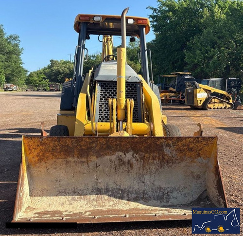 2005 John Deere 310g 4x2 Retroexcavadora