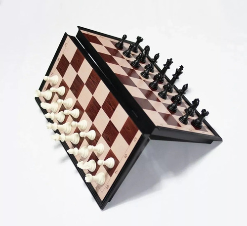 Ajedrez Tablero Magnético Chess Juego De Mesa 32x32