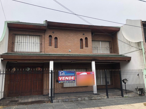 Casa En Venta En Gregorio De Laferrere