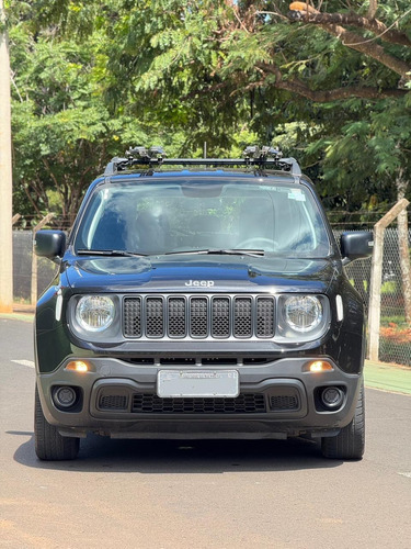 Jeep Renegade 1.8 Flex Aut. 5p