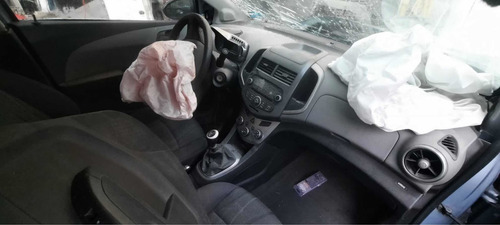 Imagen 2 de 15 de Chevrolet Sonic 23014 X Partes