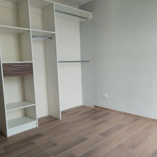 Apartamento En Venta En Zona 2 De Mixco, Guatemala