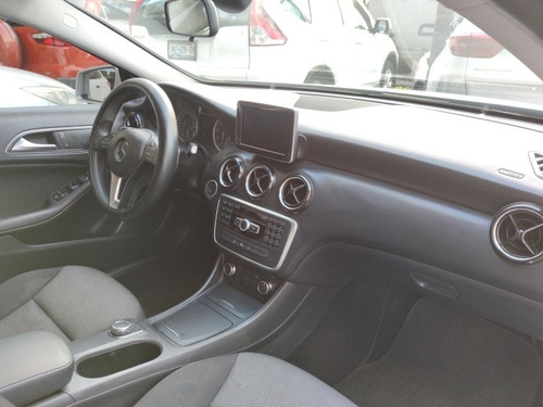Imagen 7 de 11 de Mercedes-benz 2014 Clase A A 180 Credito