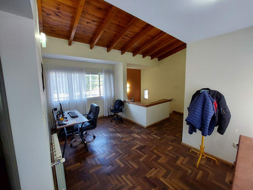 Imagen 16 de 23 de Casa En Venta De 4 Dormitorio Jardines Del Jockey
