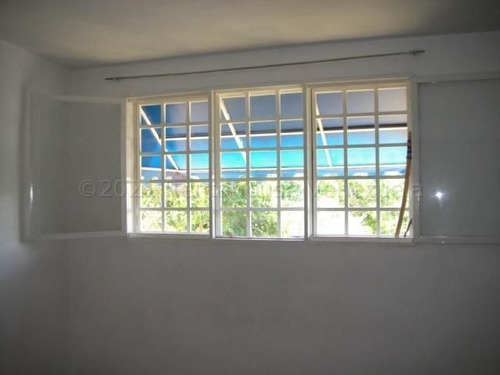 Imagen 18 de 30 de Casas En Venta Cabudare /04245565759