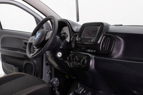 Fiat Mobi Trekking 1.0 MT - SEGURO GRATIS POR 1 AÑO
