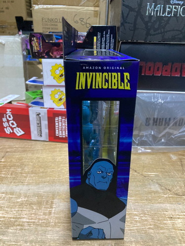 Mauler Twin Deluxe Invencible Wave 4 Diamond Select Original