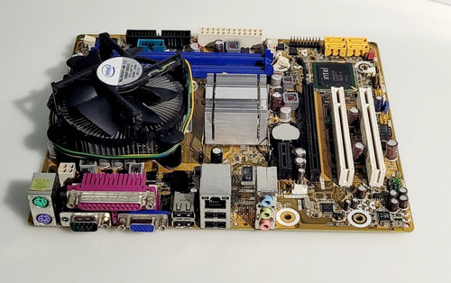 Imagem 2 de 7 de Placa Mãe Ddr3 775 Pcware Pegatron Ipm41-d3 C/ Pentium E5700