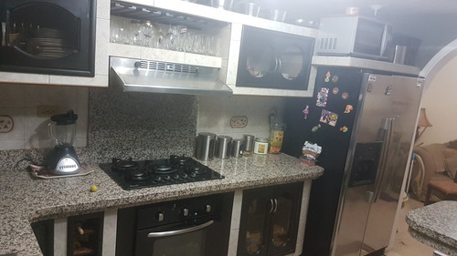 Imagen 5 de 14 de Apartamento 4 Hab. 3 Baños