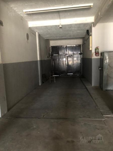Imagen 2 de 9 de Espectacular Local Depósito - Apto Varios Rubros - Villa Urquiza