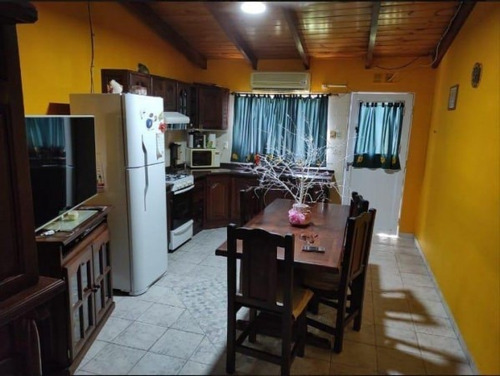 Imagen 4 de 13 de Casa Dos Dormitorios Fisherton