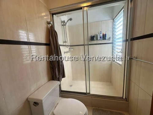 Estupendo Apartamento En Alquiler Con Maravillosa Ubicación Los Samanes. Jose Guerrero. Cod: 25-21912.