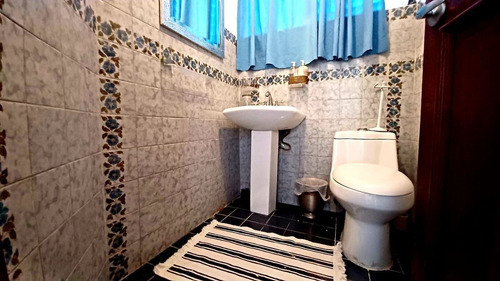 Se Vende Casa Grande Con Espectacular Patio Y Piscina En Arroyo Manzano