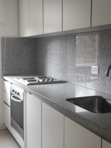 Excelente Departamento De 3 Ambientes En Villa Del Lago