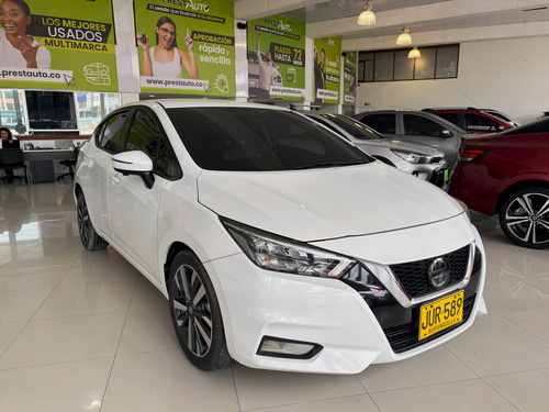 Nissan Versa 1.6 Exclusive