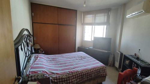 Imagen 8 de 10 de Alberdi - 27 De Abril Al 1188 - Venta Depto 2 Dormitorio