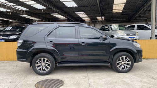 Toyota Hilux HILUX SW4 SRV D4-D 4X4 3.0 TDI DIES. AUT