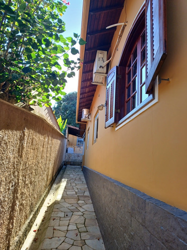Casa 3quartos 2b