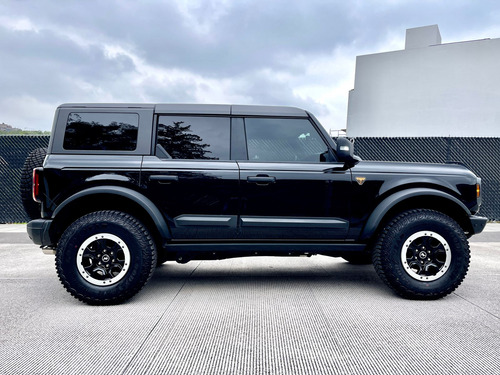 Ford Bronco Badlands Paquete Sasquatch 2023