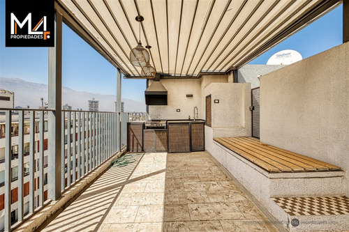 Departamento Triplex Con Quincho Privado En Azotea, 2 Dorm.
