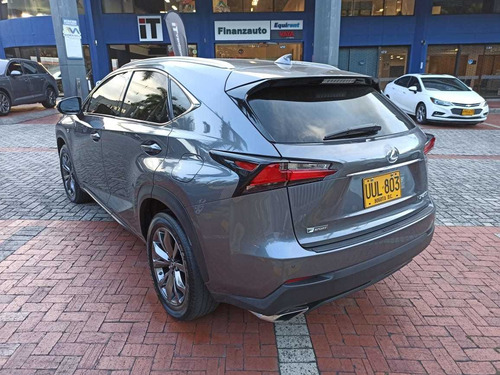 Lexus Nx 200t At 2.0t 2015