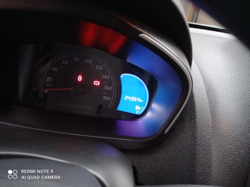 Imagem 7 de 7 de Renault Kwid 2019 1.0 12v Intense Sce 5p