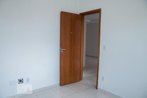 Apartamento Para Aluguel - Rio Branco, 3 Quartos, 74 - 892995246